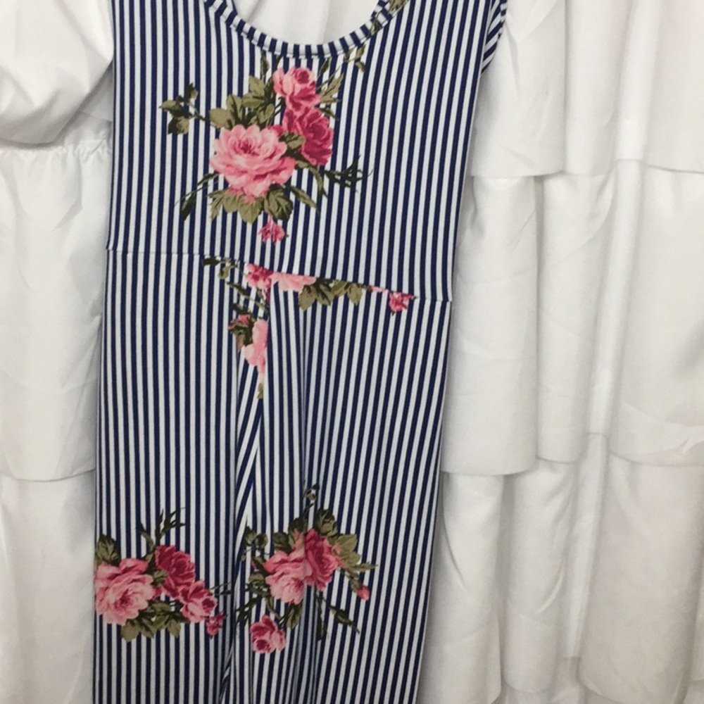 Jumpsuit - Picture 4 of 5
